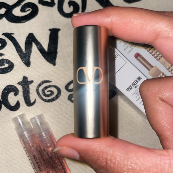 Valentino spike Matte lipstick set - Picture 6 of 12